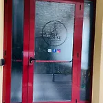 Апартаменты Arena Albaro House
