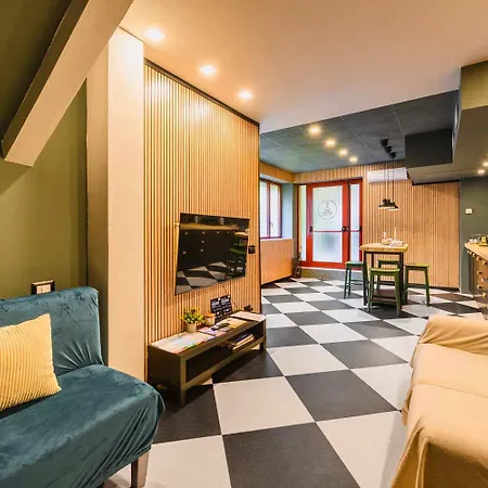 Apartament Arena Albaro House *