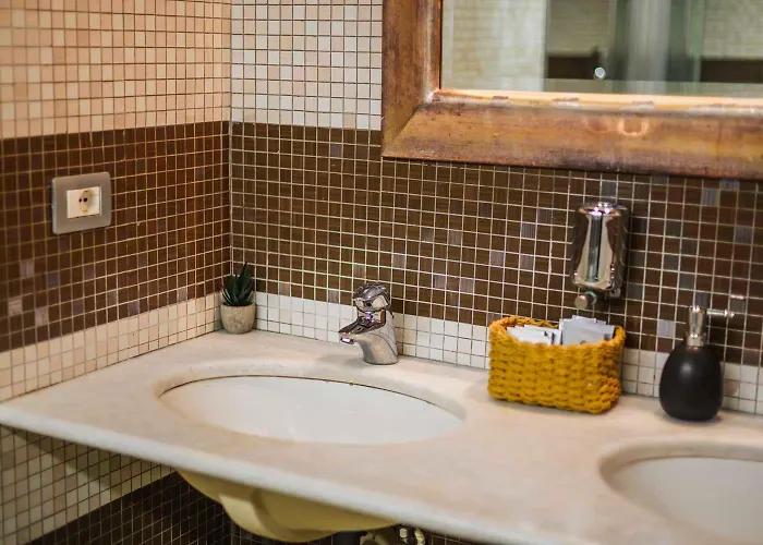 Arena Albaro House *